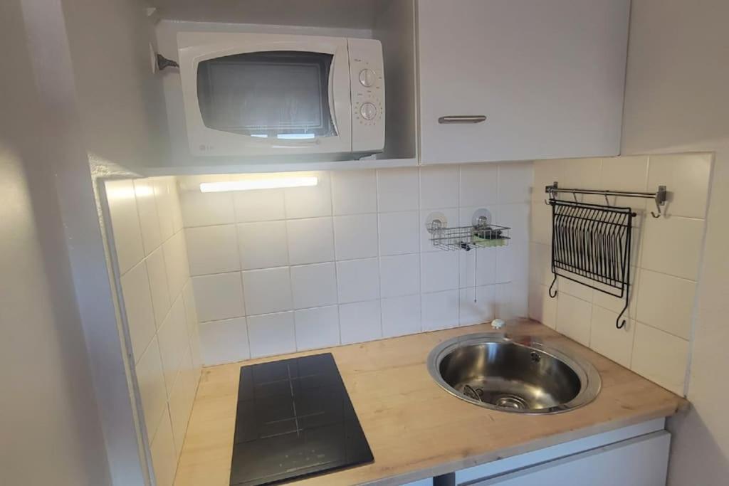 Fully Equipped Apartment St Charles Station มาร์กเซย ภายนอก รูปภาพ
