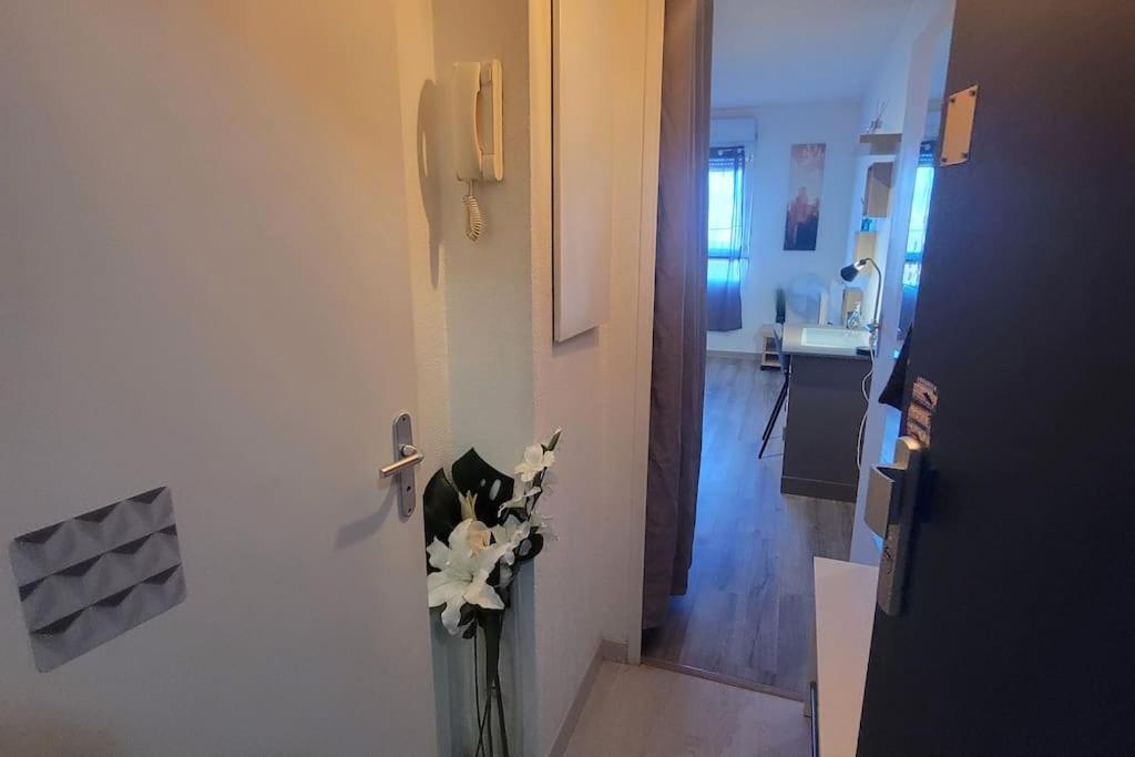 Fully Equipped Apartment St Charles Station มาร์กเซย ภายนอก รูปภาพ