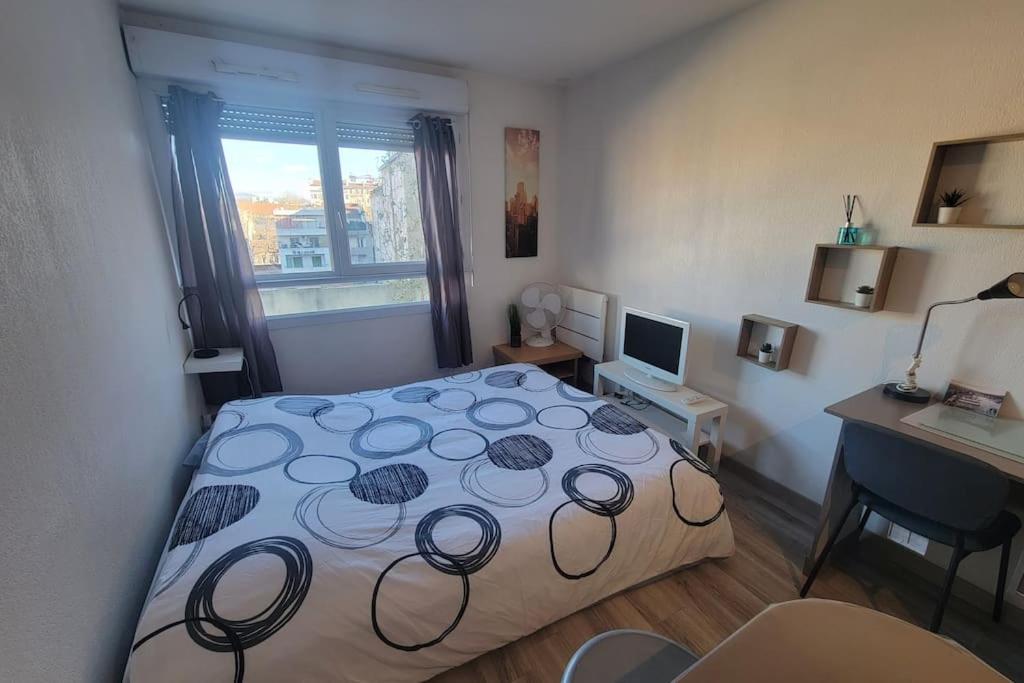 Fully Equipped Apartment St Charles Station มาร์กเซย ภายนอก รูปภาพ